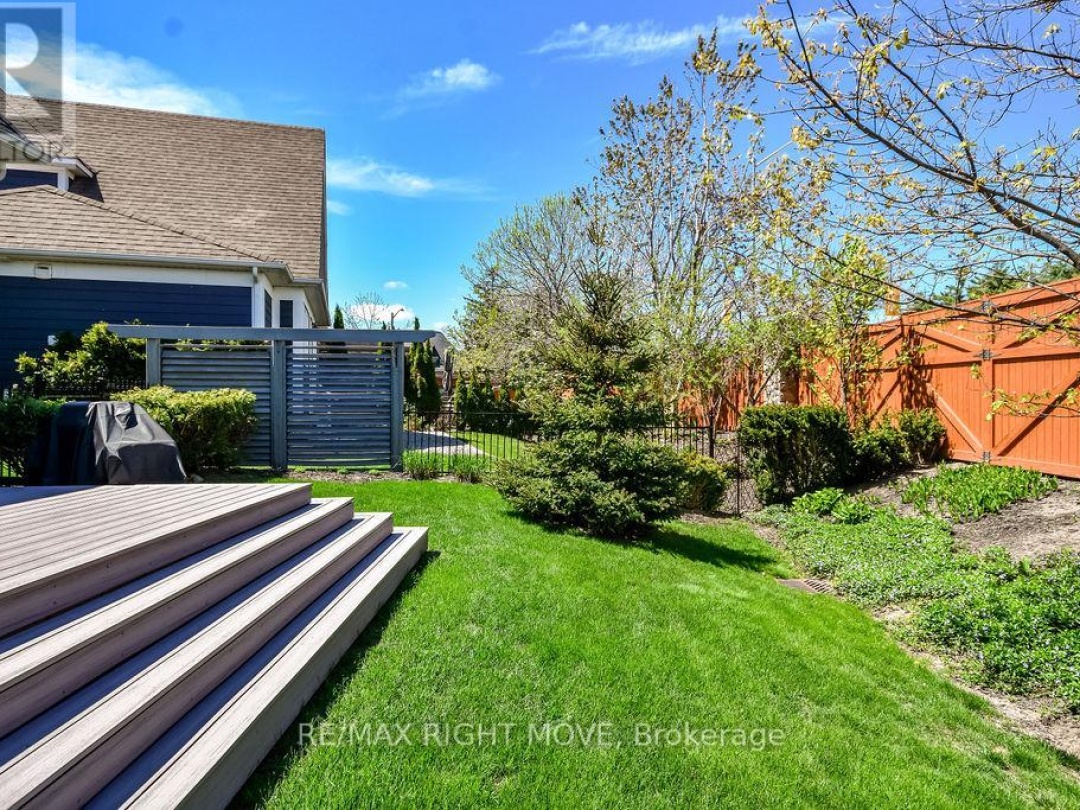 28 10 Invermara Court, Lake Simcoe