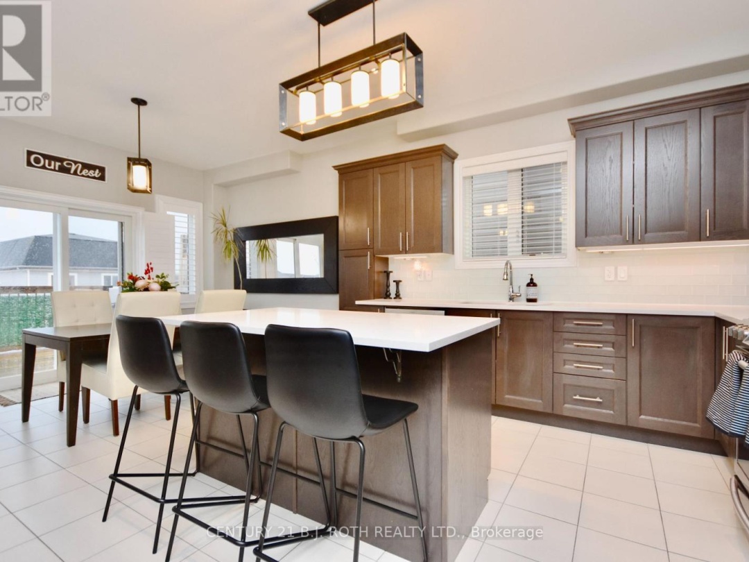 3089 EMPEROR DRIVE, 