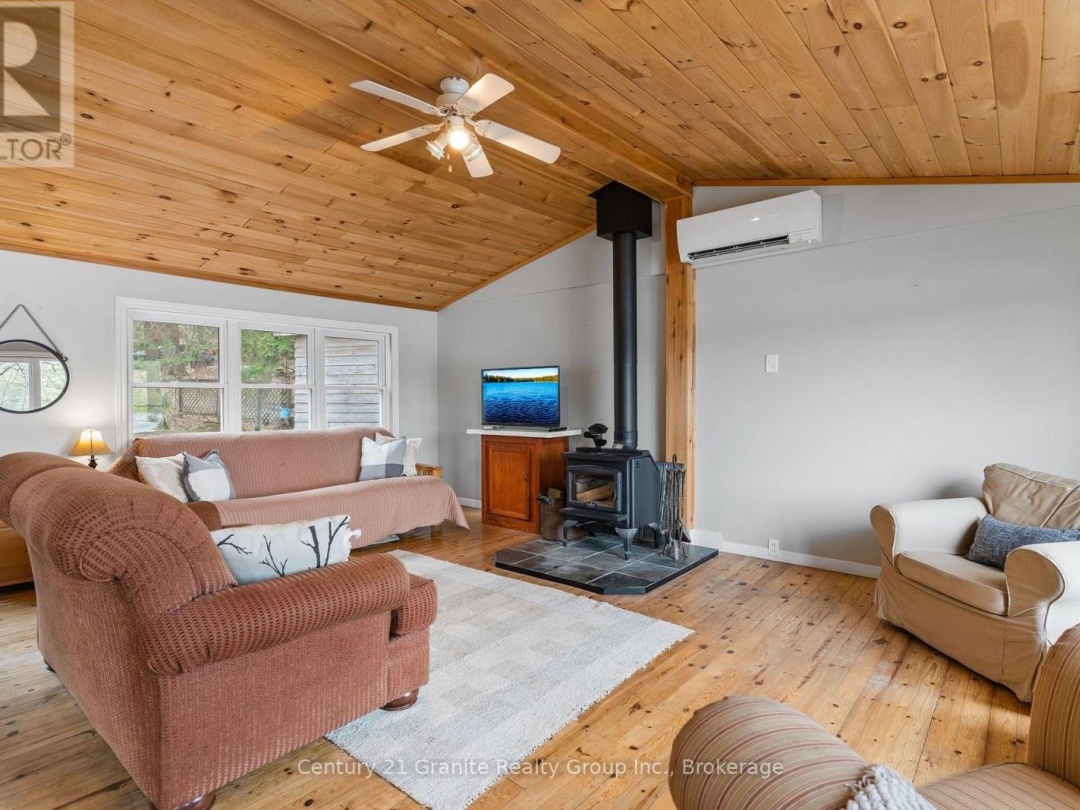 1027 Heney Trail, Big Hawk Lake