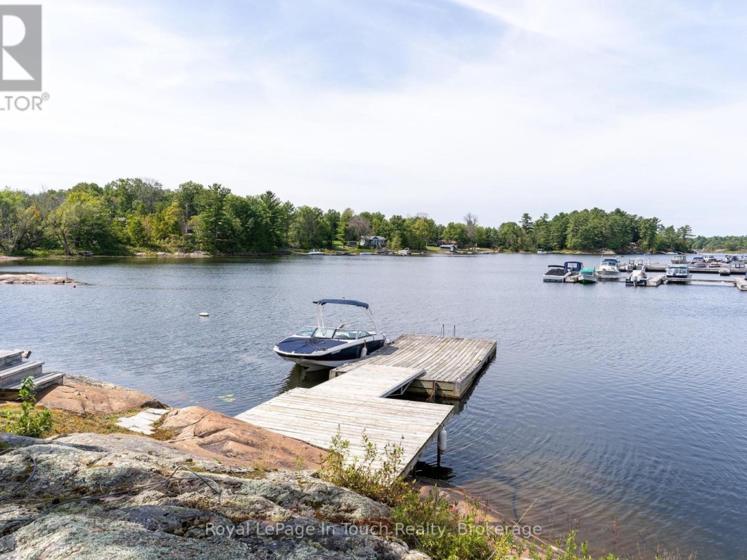 2 Island 860, Georgian Bay