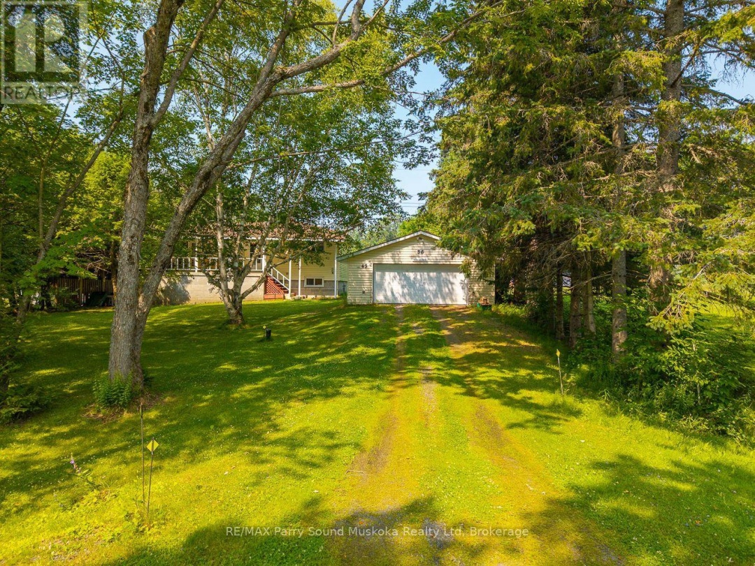 86 LAKESIDE CRESCENT, 