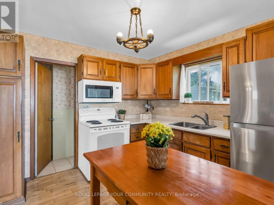3324 AMILIA DRIVE, 