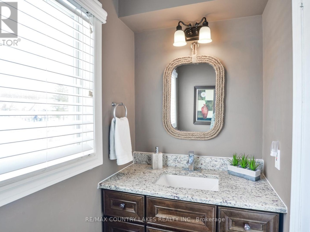 15 - 24 LAGUNA PARKWAY, 