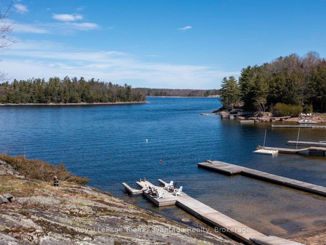 758 Paradise Lane, Georgian Bay