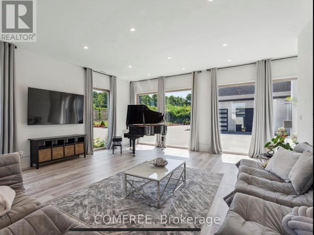 4252 BURNSIDE LINE, 