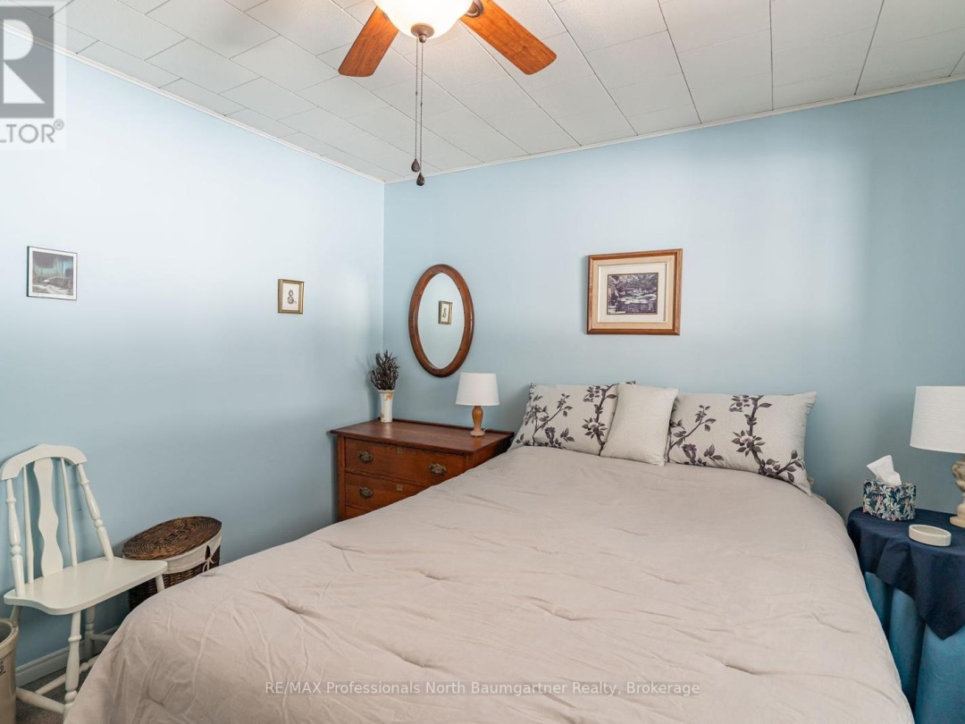 6258 Haliburton Lake Road, Haliburton Lake