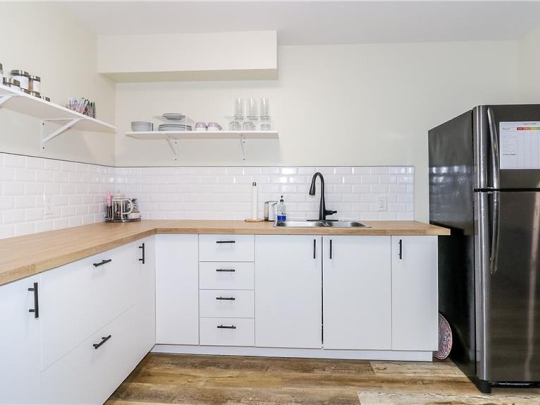 1 MARIPOSA Drive, 