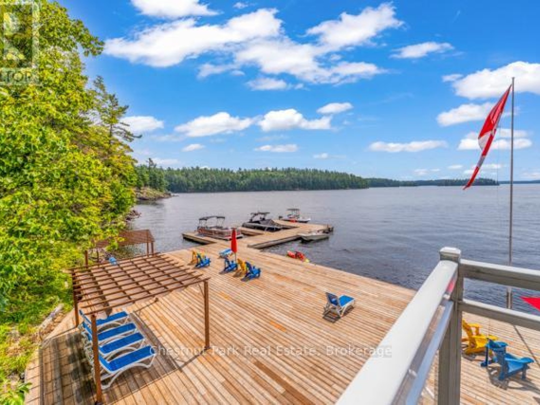 B206 - 1869 MUSKOKA ROAD 118 ROAD W, 