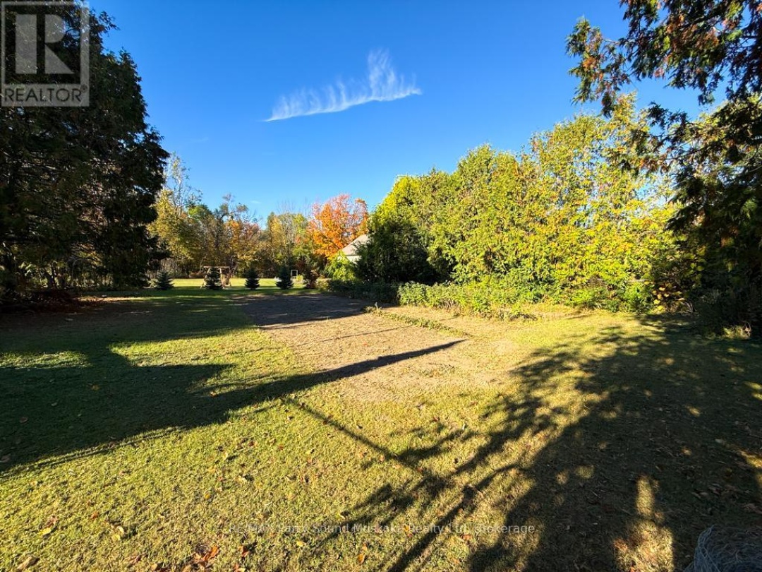 1862 DIVISION ROAD W, 