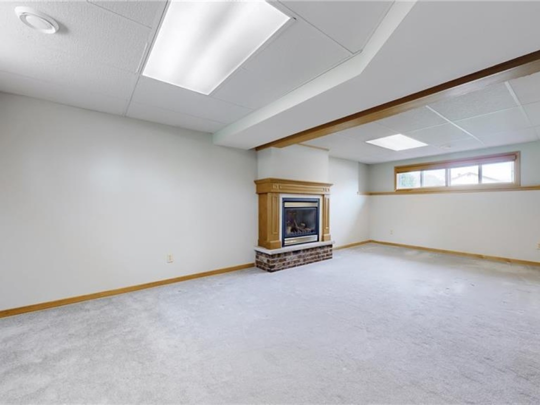 4 Gaudaur Court, Orillia