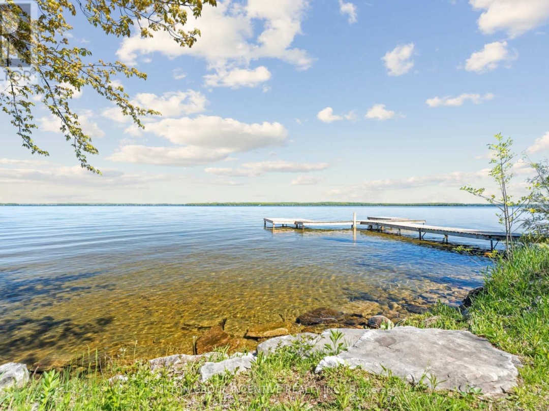 11 MACKENZIE PLACE, Balsam Lake