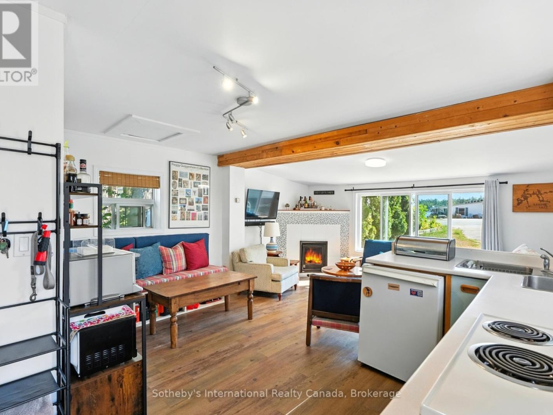 1118 SOUTH KAHSHE LAKE ROAD, 