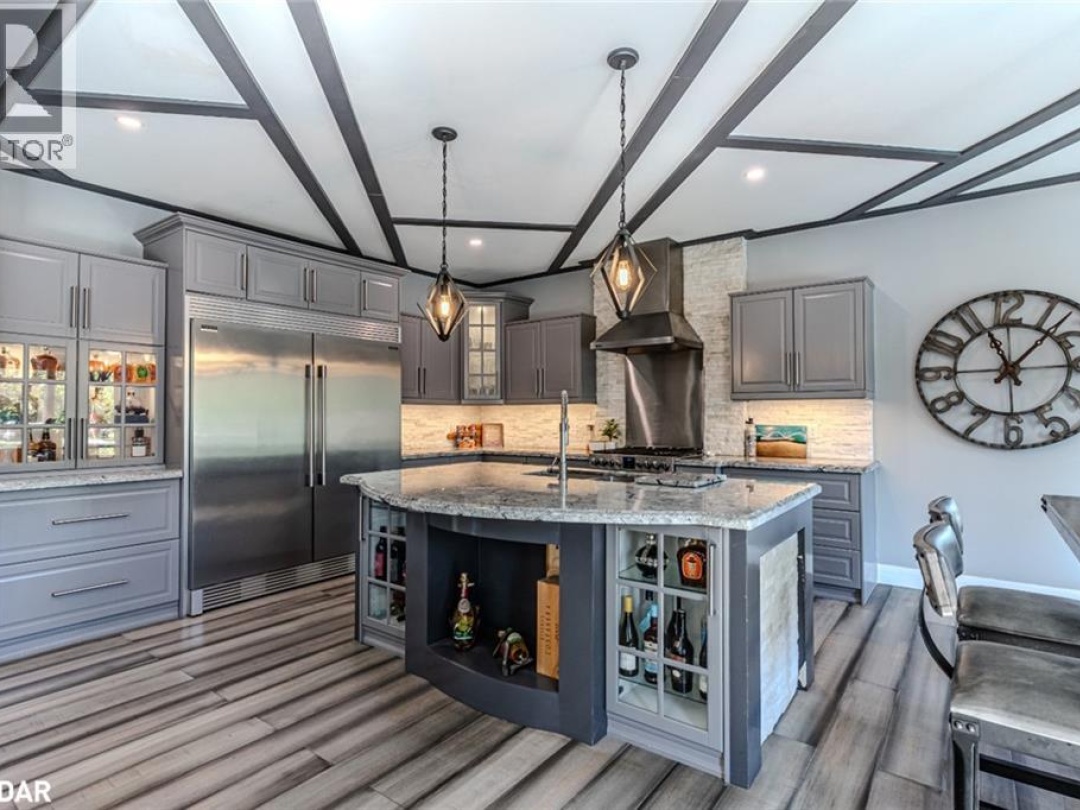 1657 PENINSULA POINT Road, 