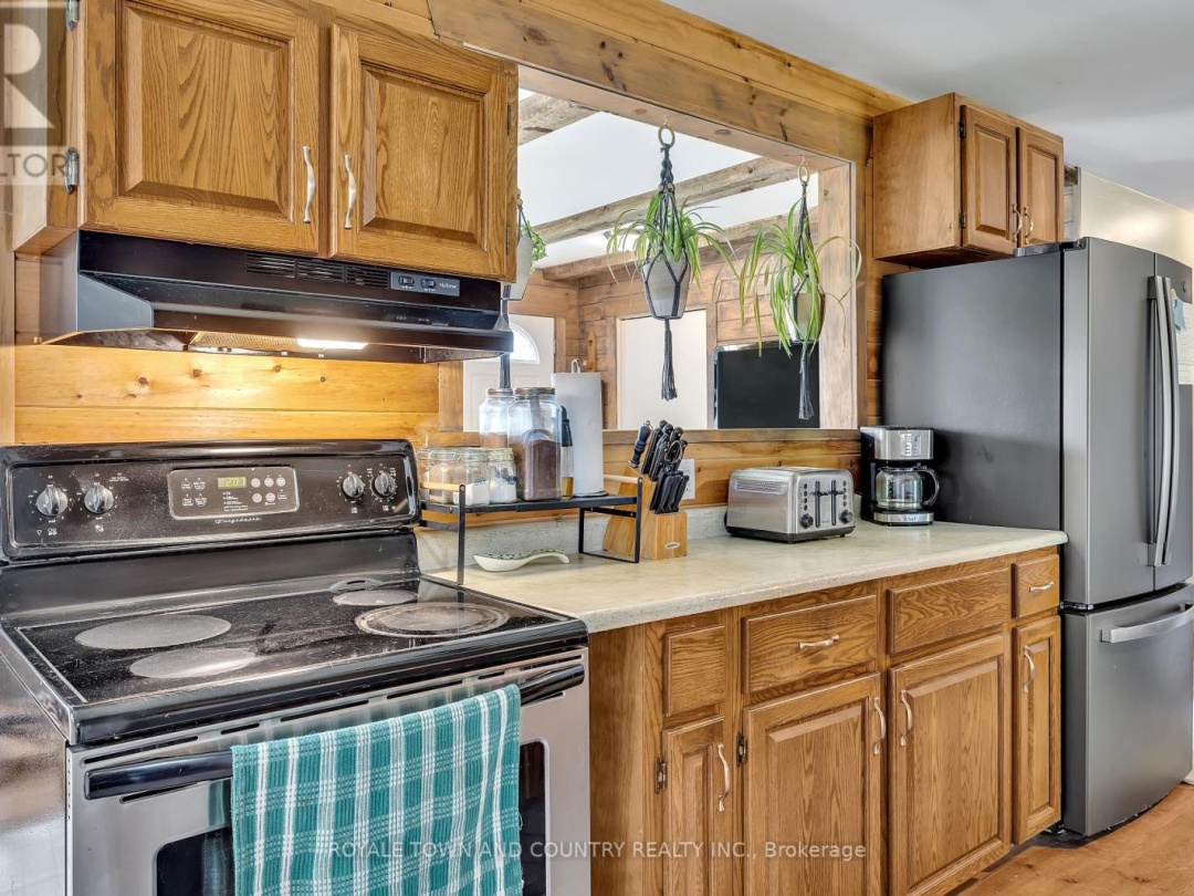 1042 TWEED DRIVE, 