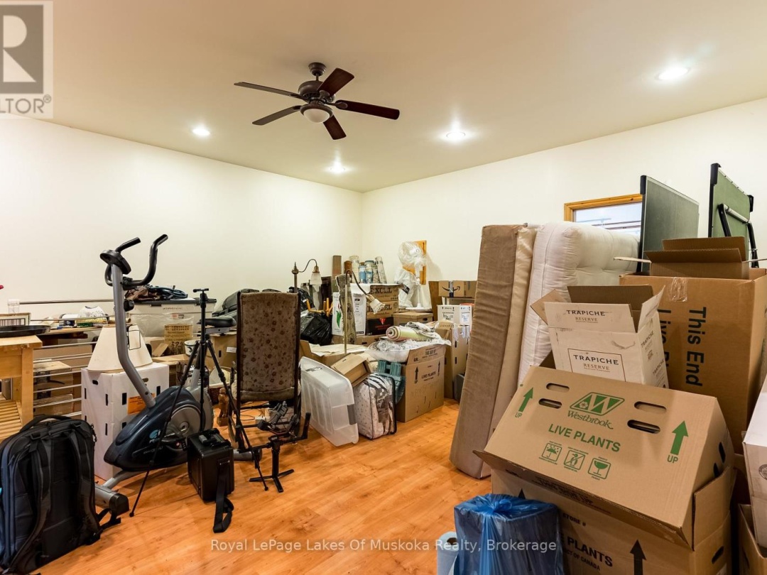 928 Jones Lane, Fairy Lake