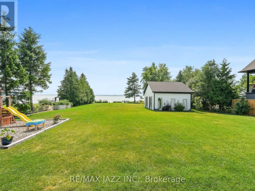 48 PLEASANT VIEW CRESCENT, 