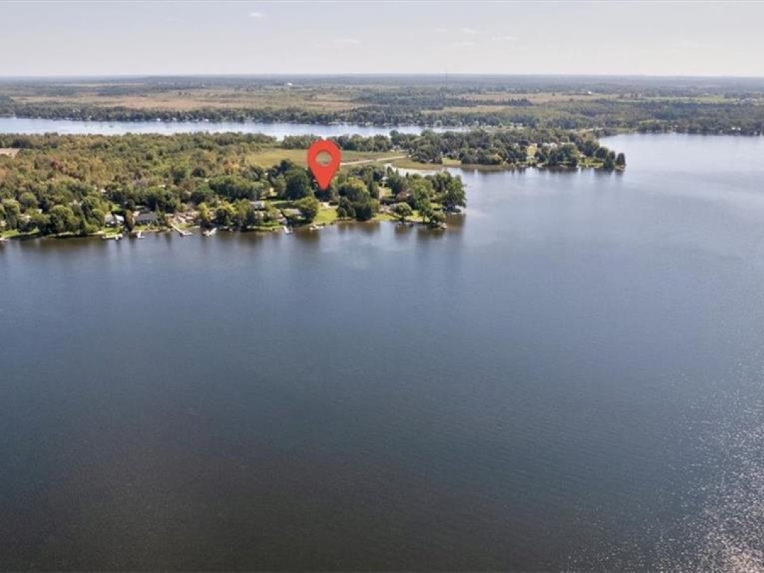 38 MACPHERSON Crescent, Kawartha Lakes