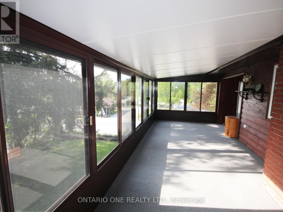 811 BAY STREET, 
