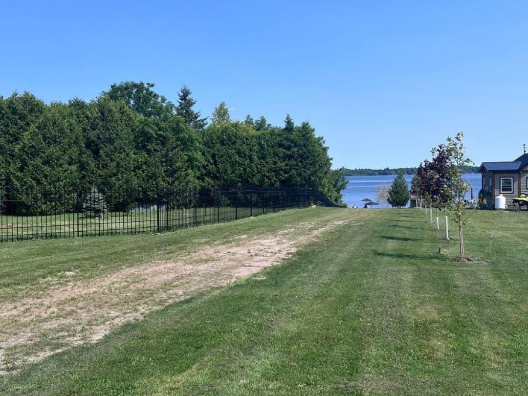 31 Blue Bay Lane, Cameron Lake