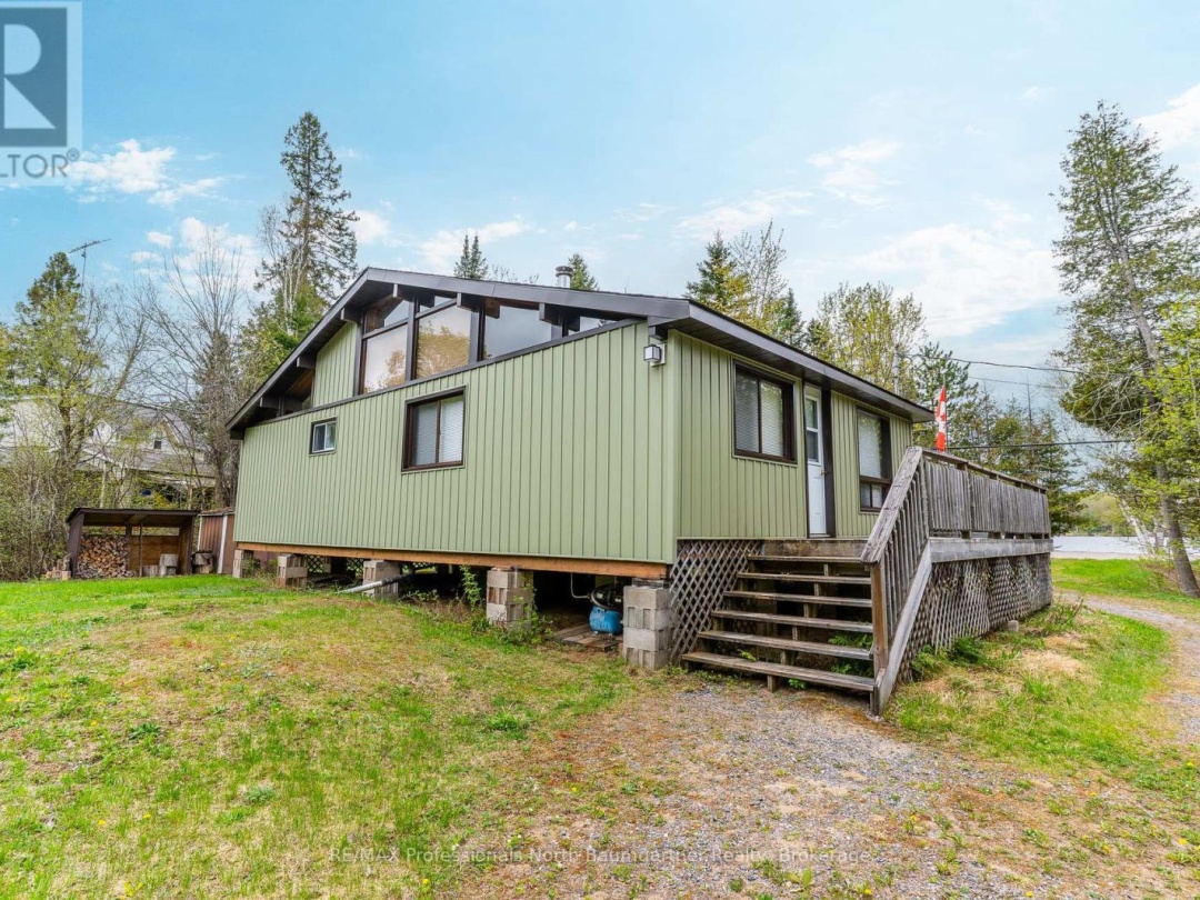 1172 Maebar Road, Twelve Mile Lake