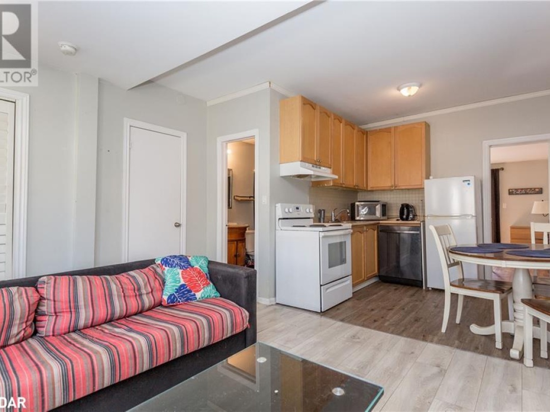 23 Elgin Street, Orillia