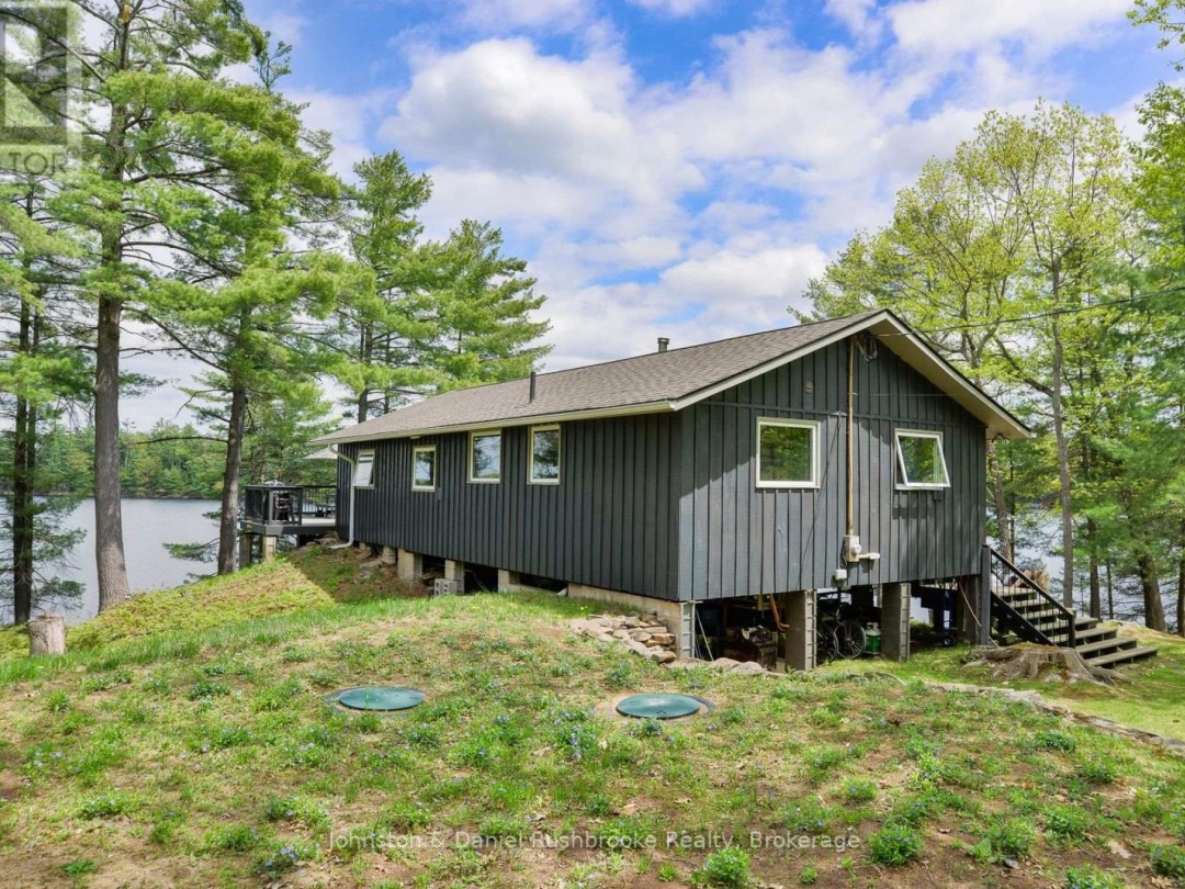 3 Island 2Ml, Morrison Lake