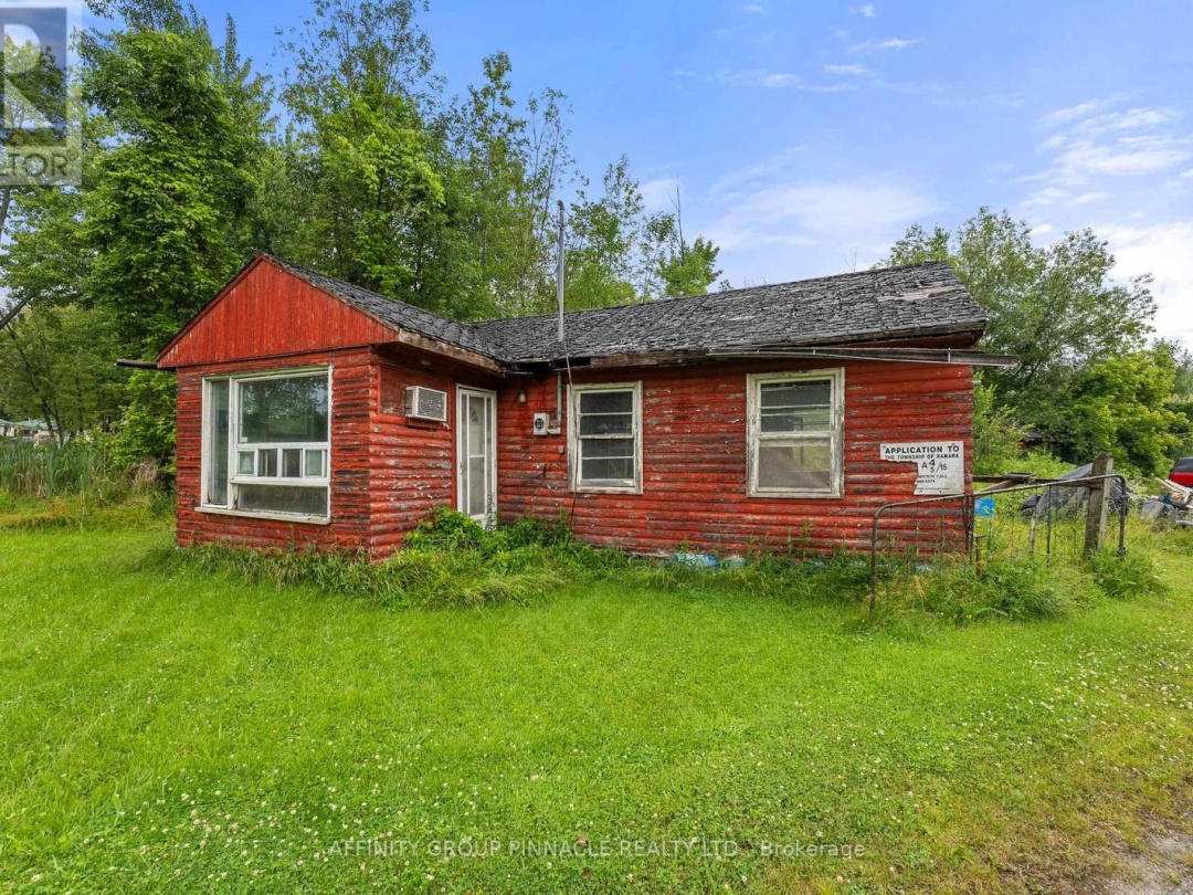1 & 4 2559 Lakeshore Drive, Ramara