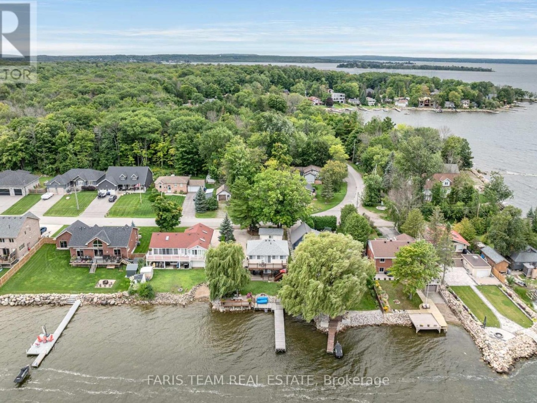 282 Robins Point Road, Georgian Bay