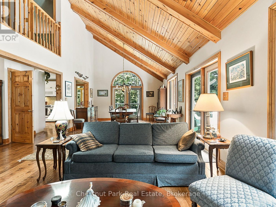 1003 ARNOTT LANE, Redstone Lake