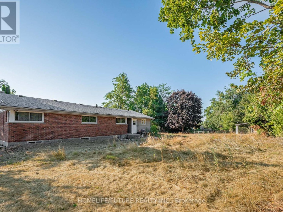 4045 HWY 35, 