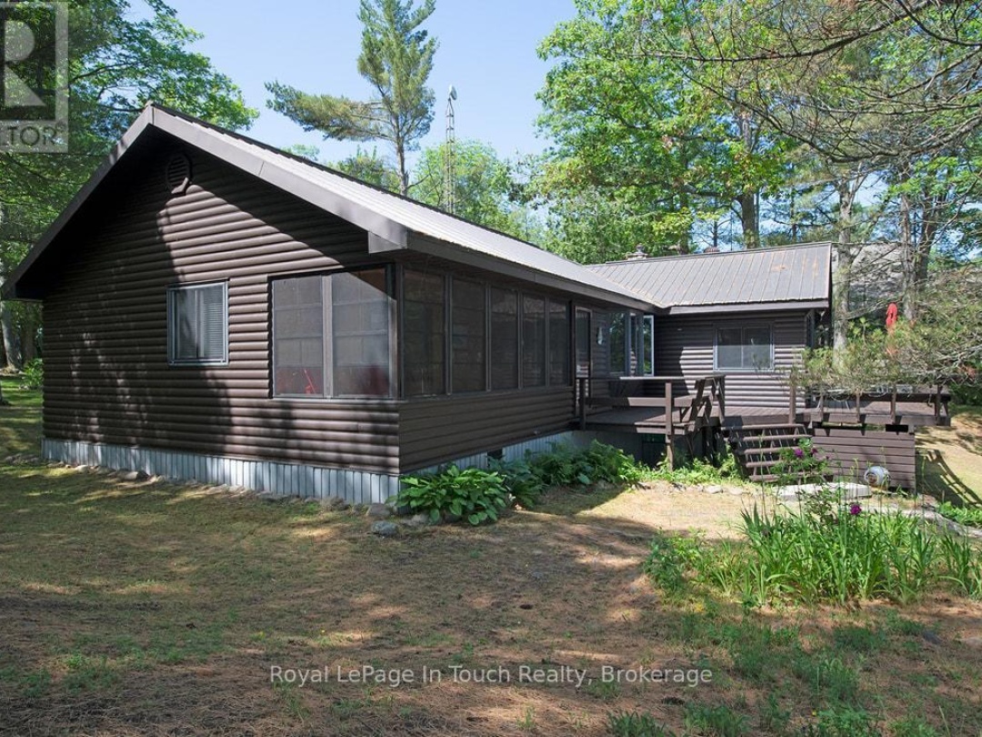 211 PICKEREL POINT ROAD, 