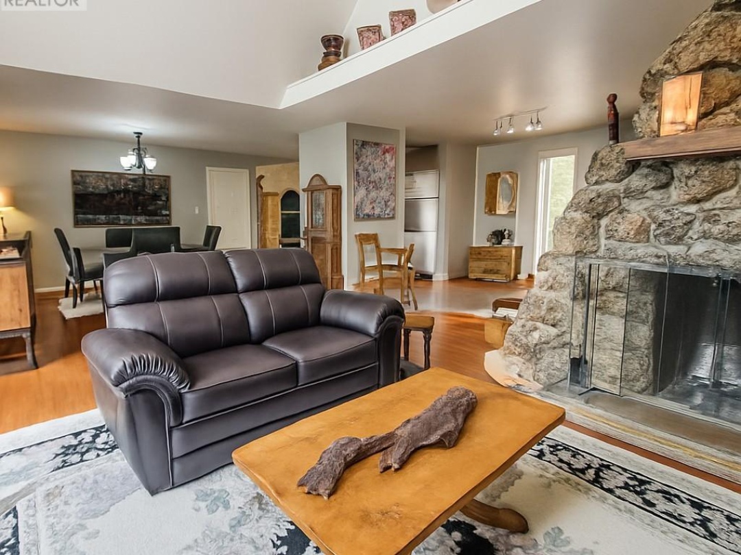 25 GOVERNMENT DOCK ROAD, 