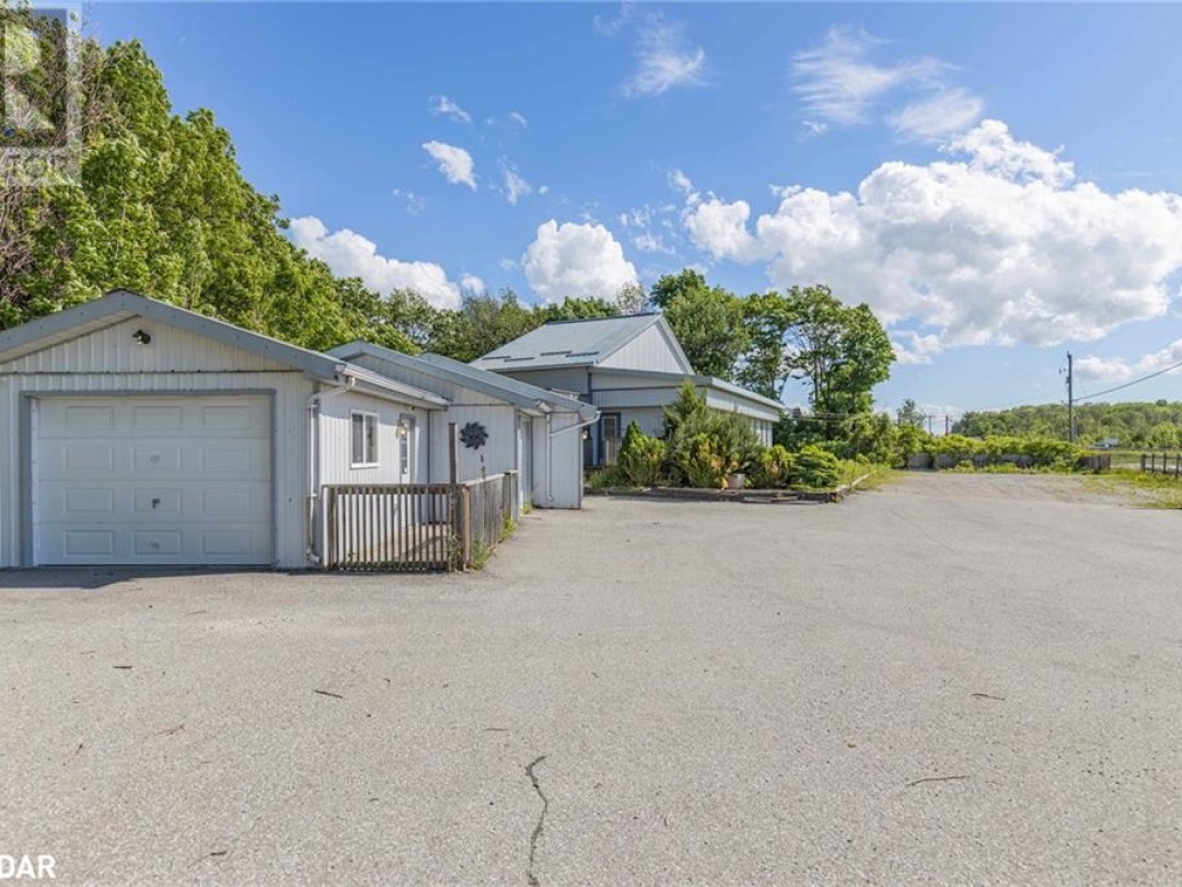 4201 Huronia Road, Severn