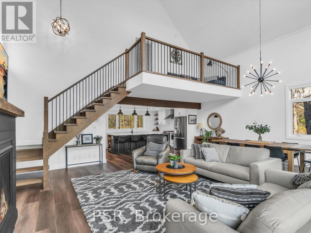 1028 Marshall Drive, Pine Lake