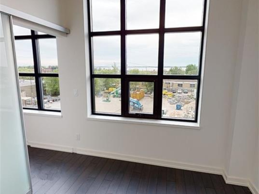 21 Matchedash Street S Unit# 322, Orillia