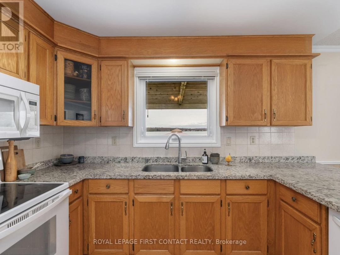 4051 RIVER ROAD, Lake Simcoe