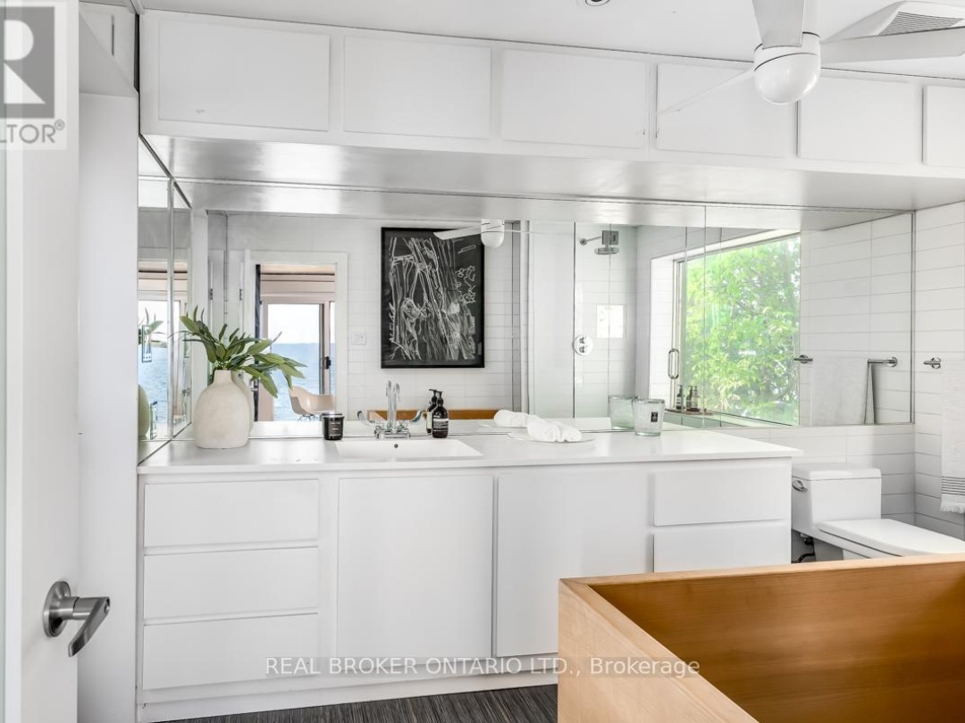 45 IVY LANE, 