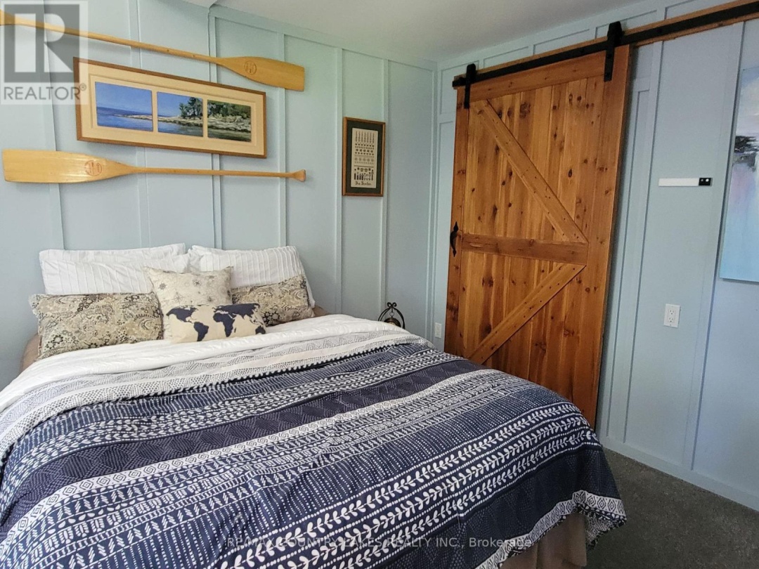 2481 LAKESHORE DRIVE, 