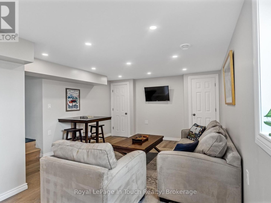278 Robins Point Road, Georgian Bay