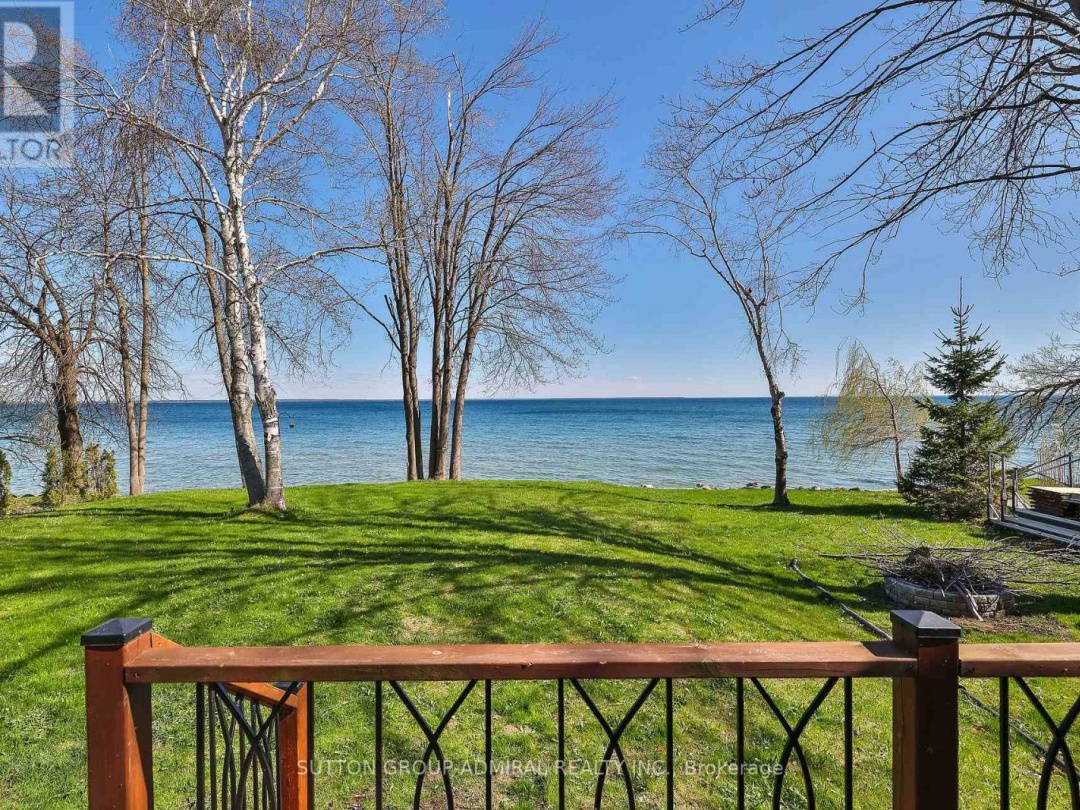 112 Bayshore Drive, Lake Simcoe
