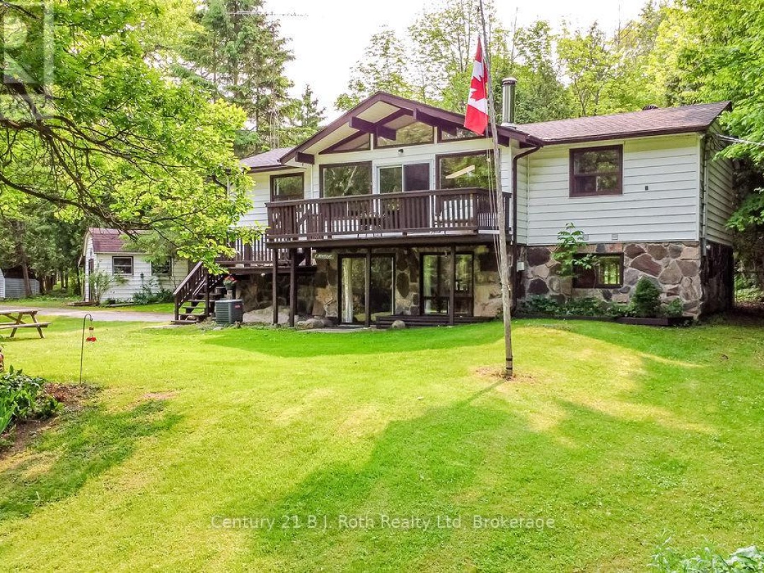 1755 Twin Oaks Crescent, Matchedash Bay