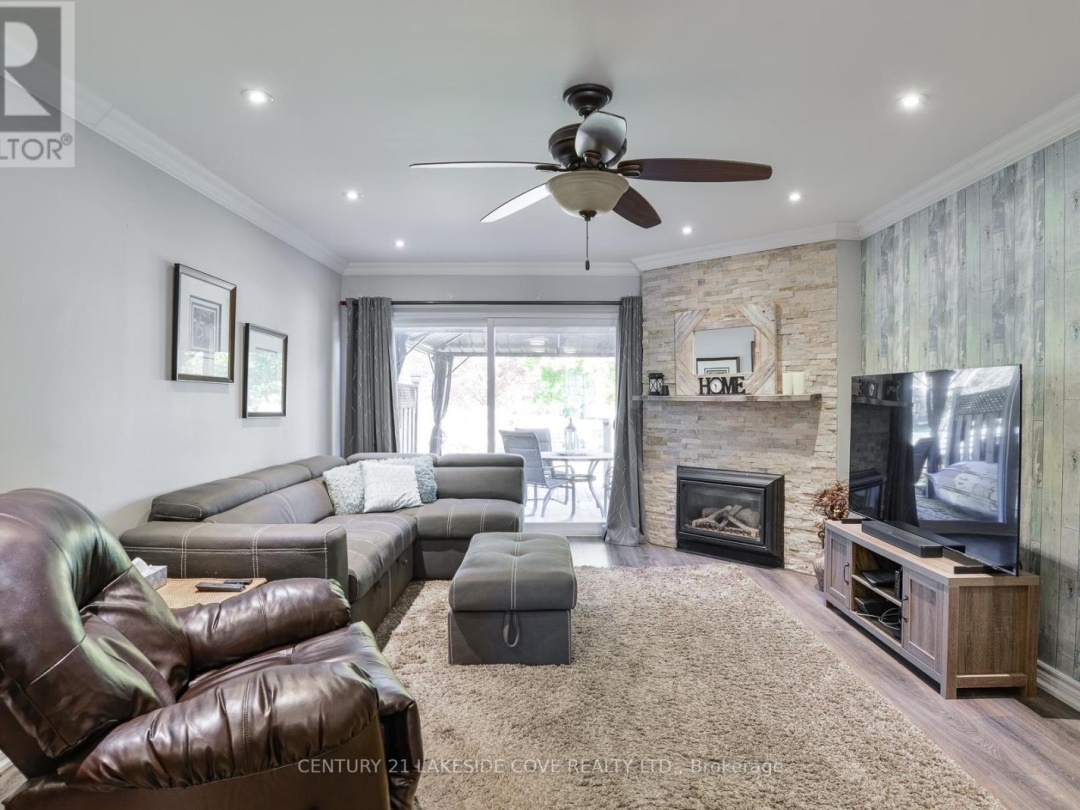 Unit 6 70 Laguna Parkway, Lake Simcoe