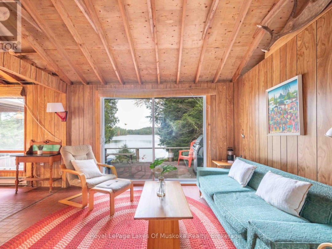 1086 SOUTH TOAD LAKE ROAD, Toad Lake