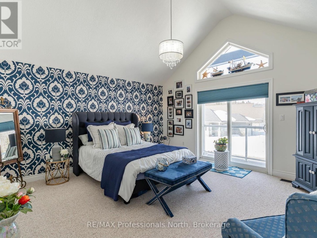 13 68 Webb Circle, Kashagawigamog Lake