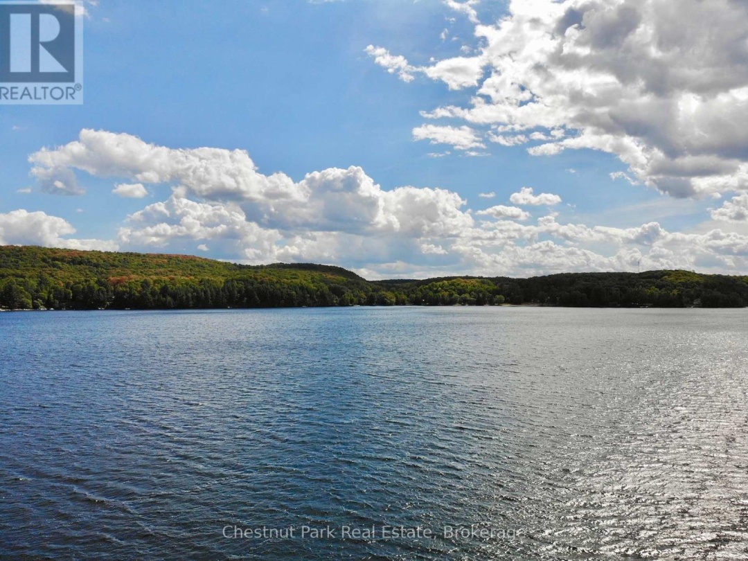 28 - 8 WILLIAM JAMES COURT, 