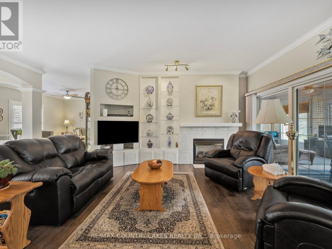 50 Laguna Parkway, Lake Simcoe