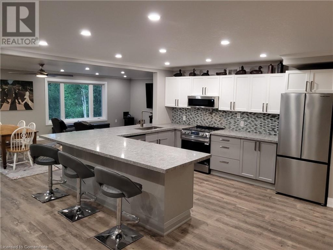 891 PENINSULA Road, 