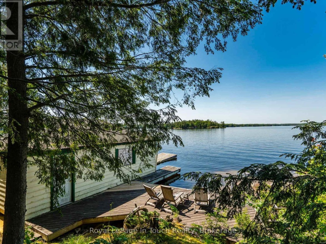 2 IS 270 GEORGIAN BAY ISLAND, 