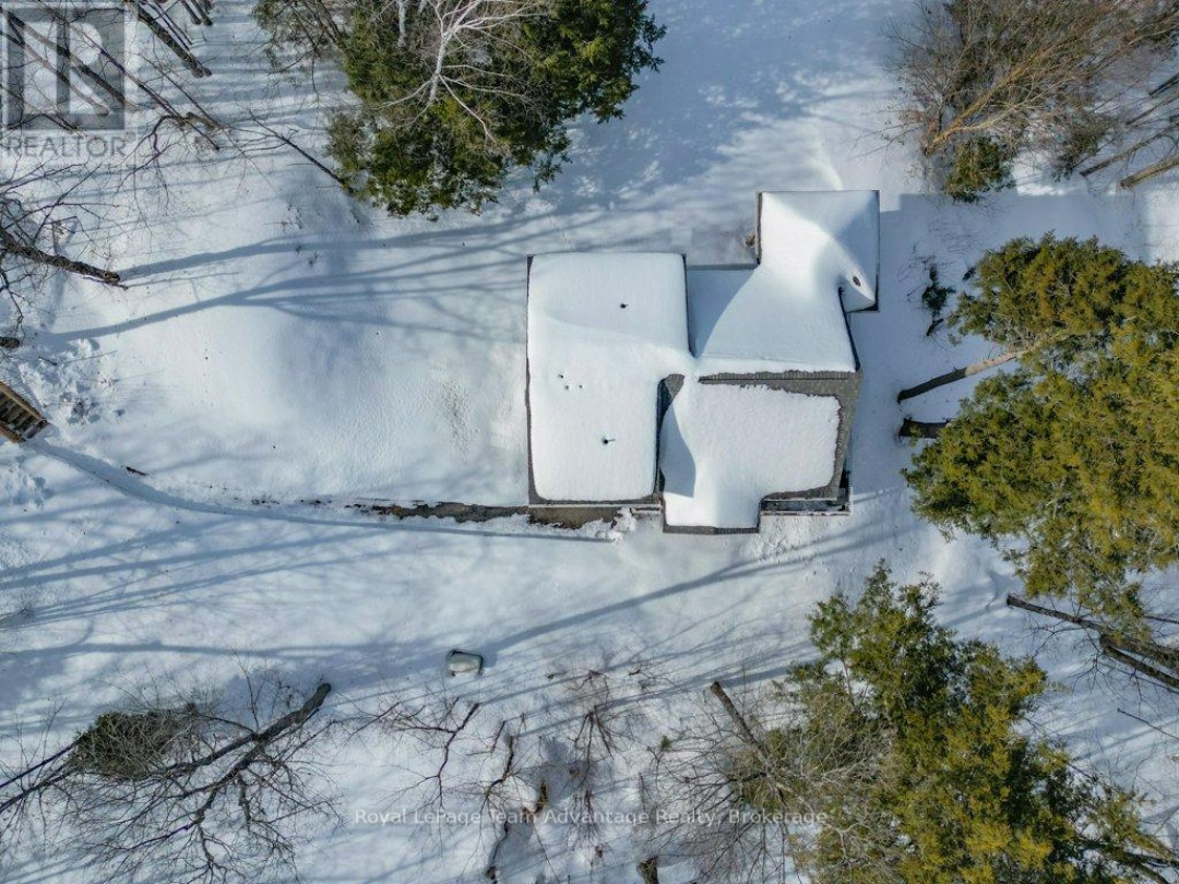 63 Maple Drive, Bay Lake