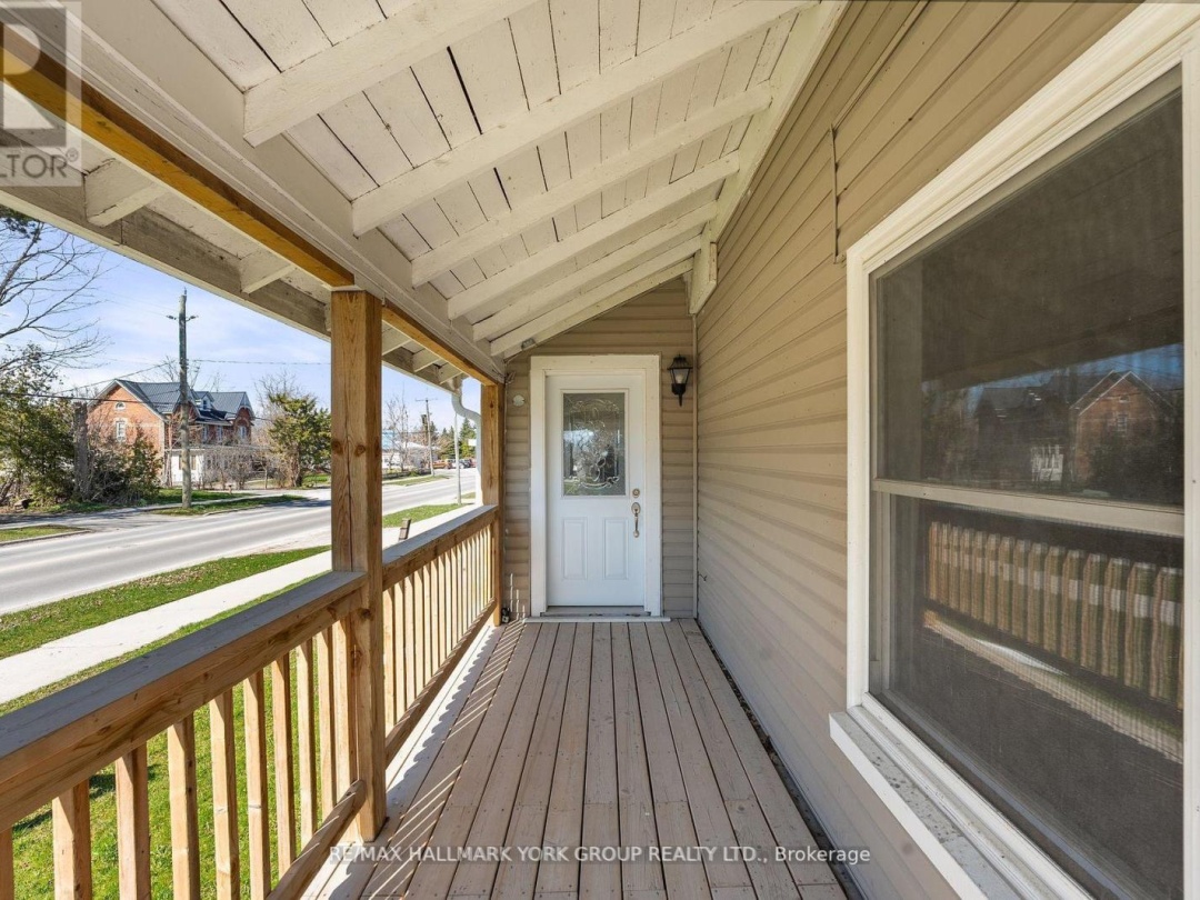 397 Mara Road, Lake Simcoe